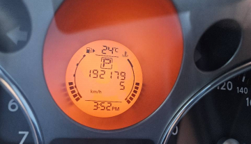 2010 Nissan X-Trail12.jpg